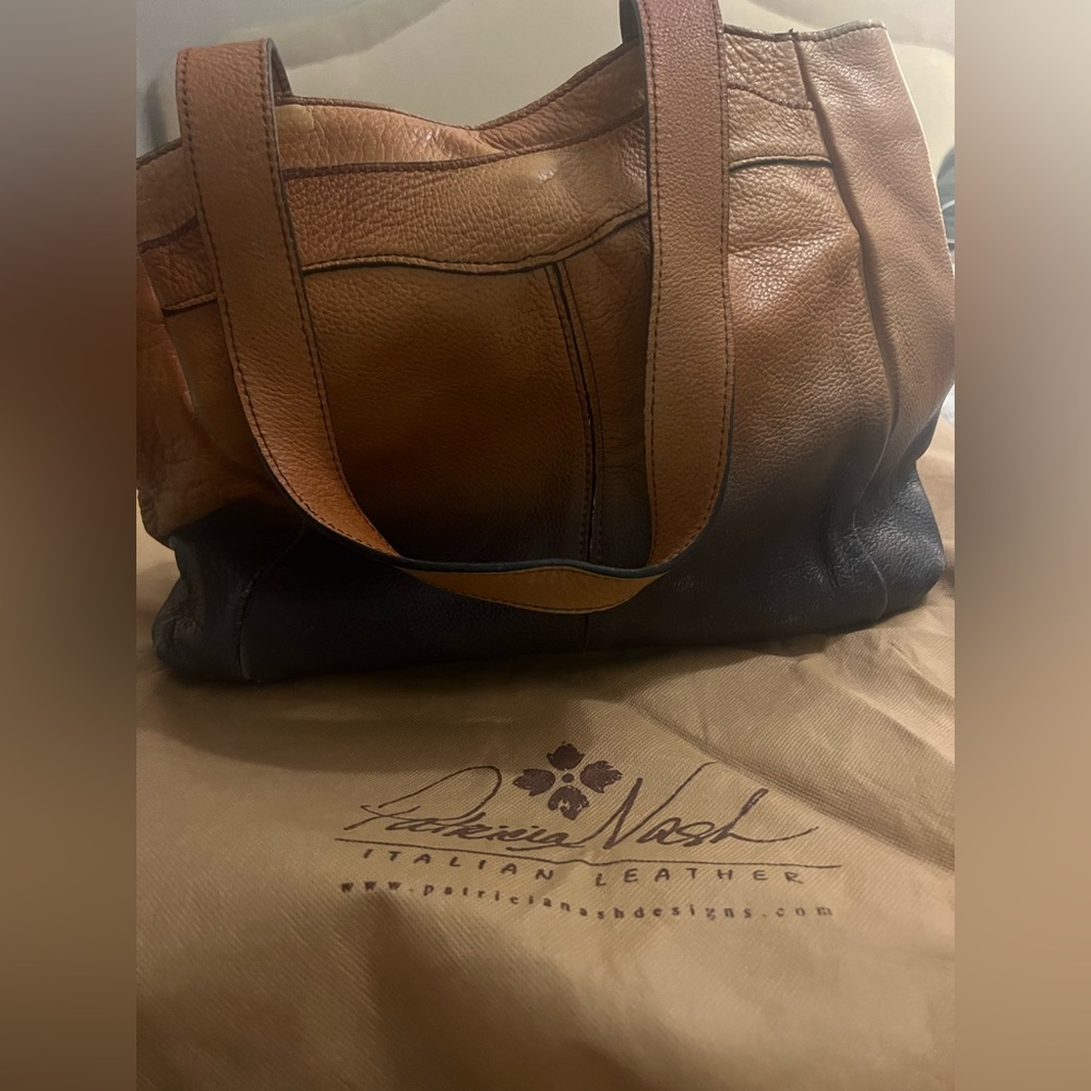 Patricia Nash Ombre’ Dip Dye Italian Leather Bag-Excellent Condition